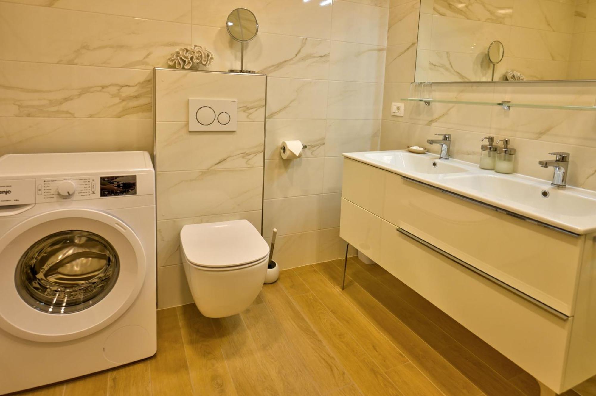 Apartma Bellavista Izola Eksteriør bilde